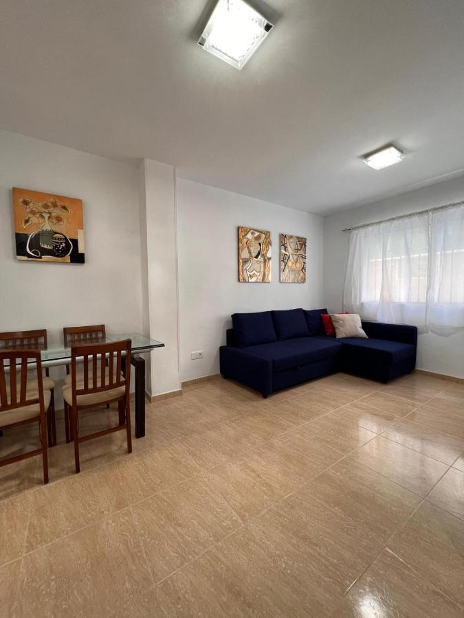Torremolinos Centro - Beautiful , Newly Renovated 2 Bedroom Apartment Екстериор снимка