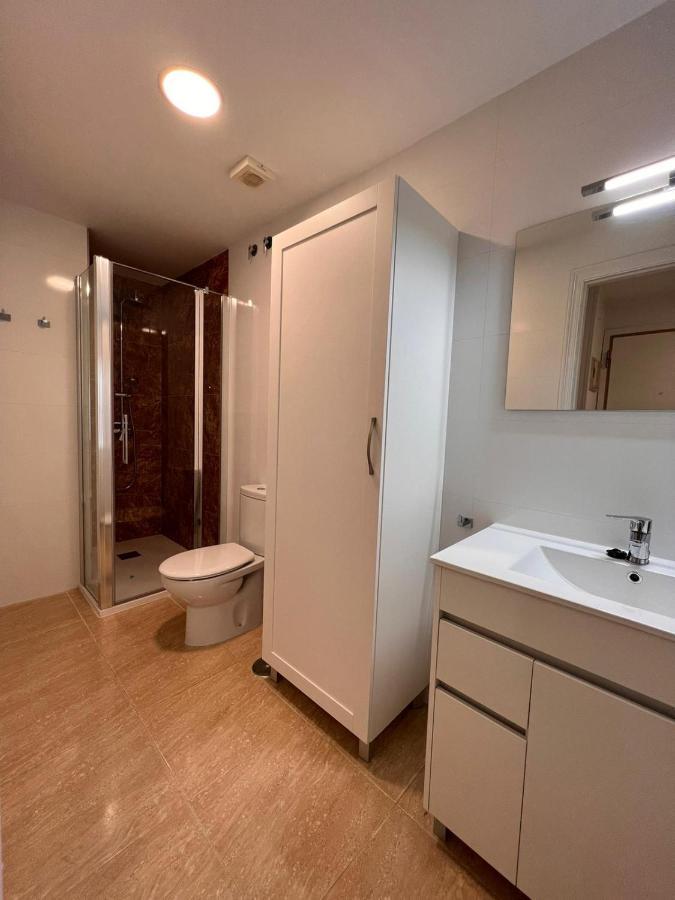 Torremolinos Centro - Beautiful , Newly Renovated 2 Bedroom Apartment Екстериор снимка