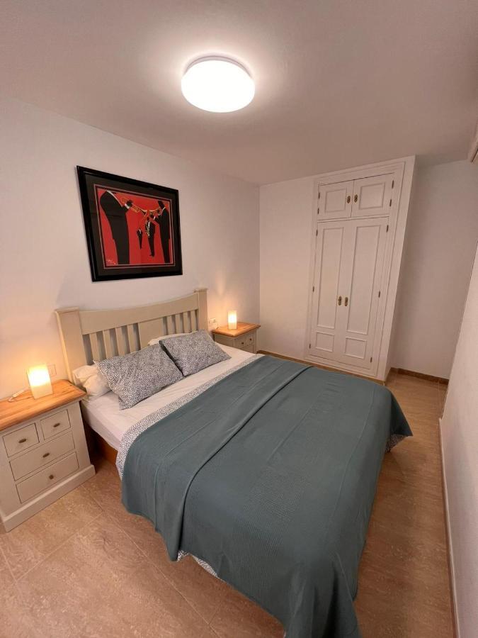 Torremolinos Centro - Beautiful , Newly Renovated 2 Bedroom Apartment Екстериор снимка